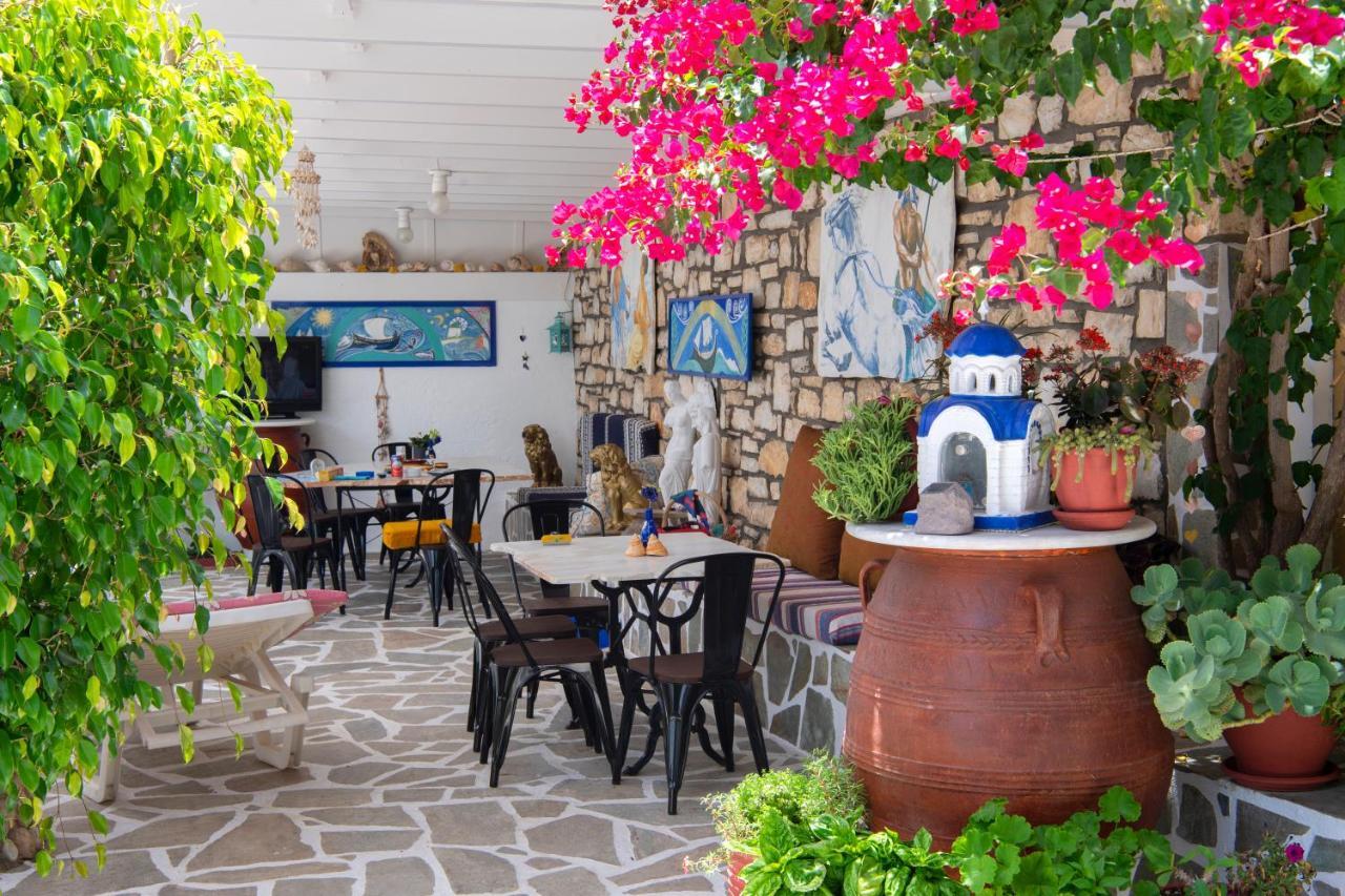 Ricos Two Bedroom House - Naoussa Paros Dış mekan fotoğraf