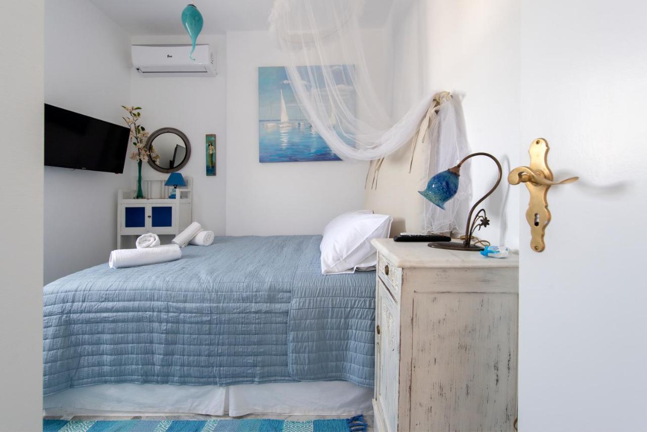 Ricos Two Bedroom House - Naoussa Paros Dış mekan fotoğraf